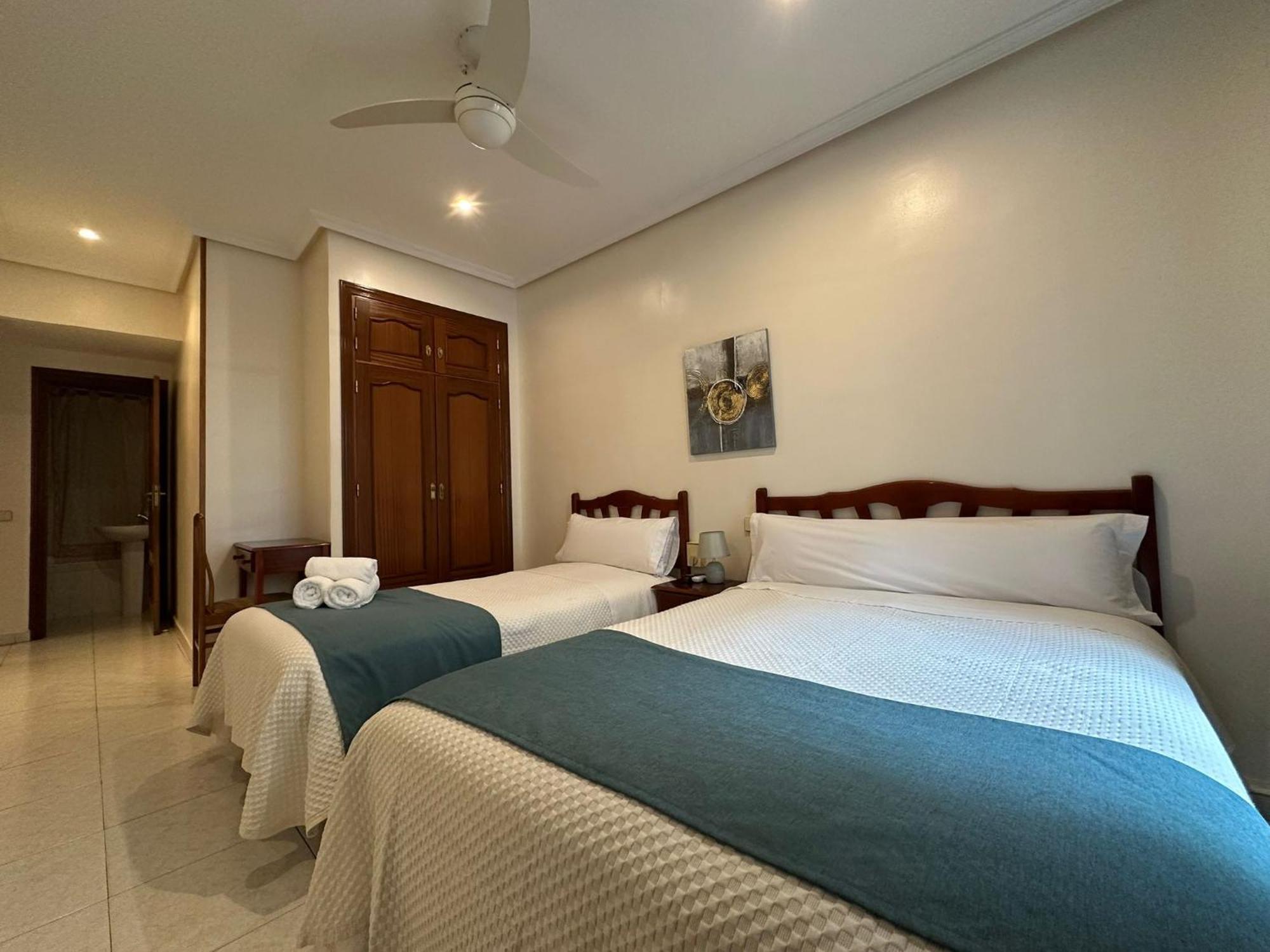 Hostal Villamanez Madrid Dış mekan fotoğraf